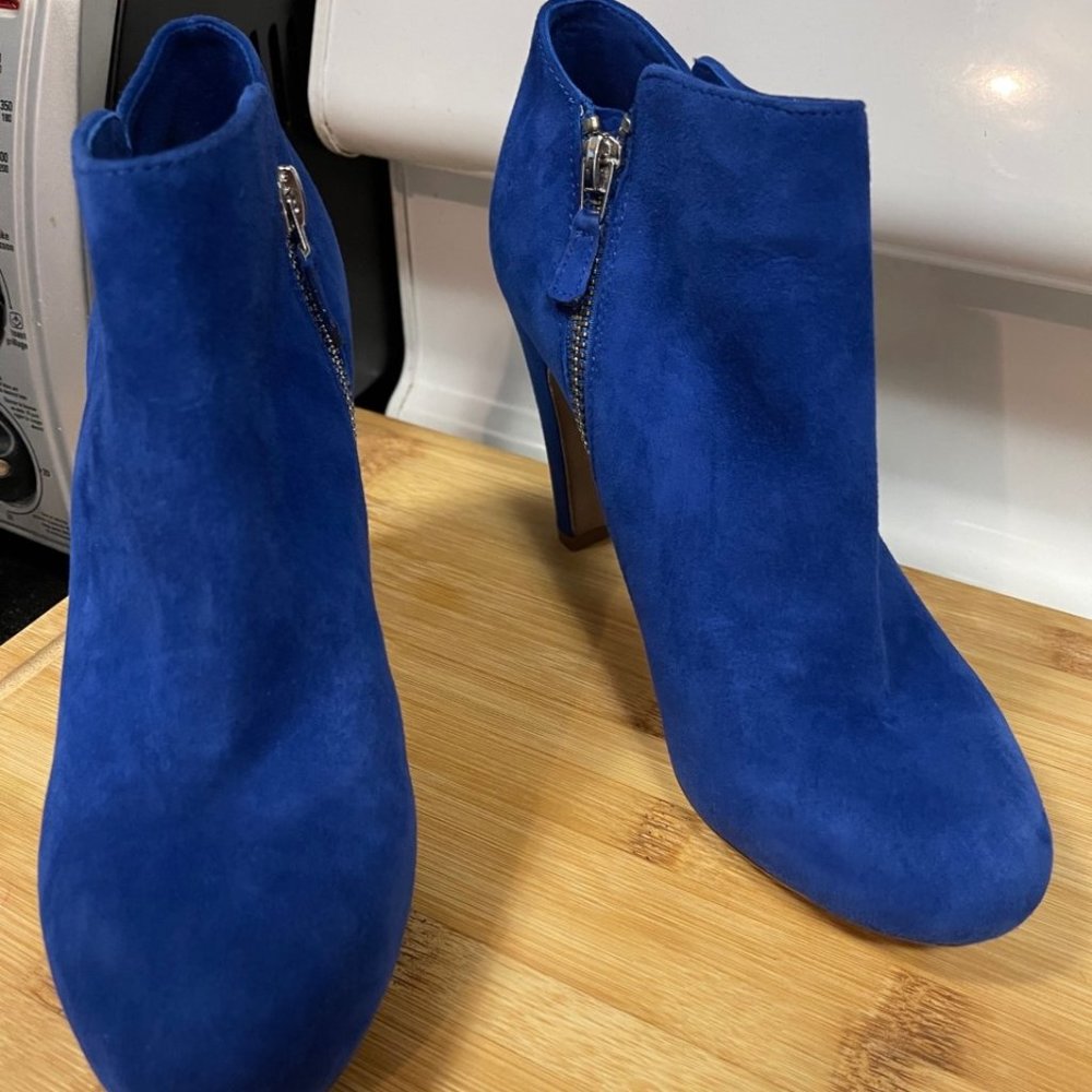 See by Chloé Cobalt Blue Suede Ankle Boots with stacked heel - BRAND NEW